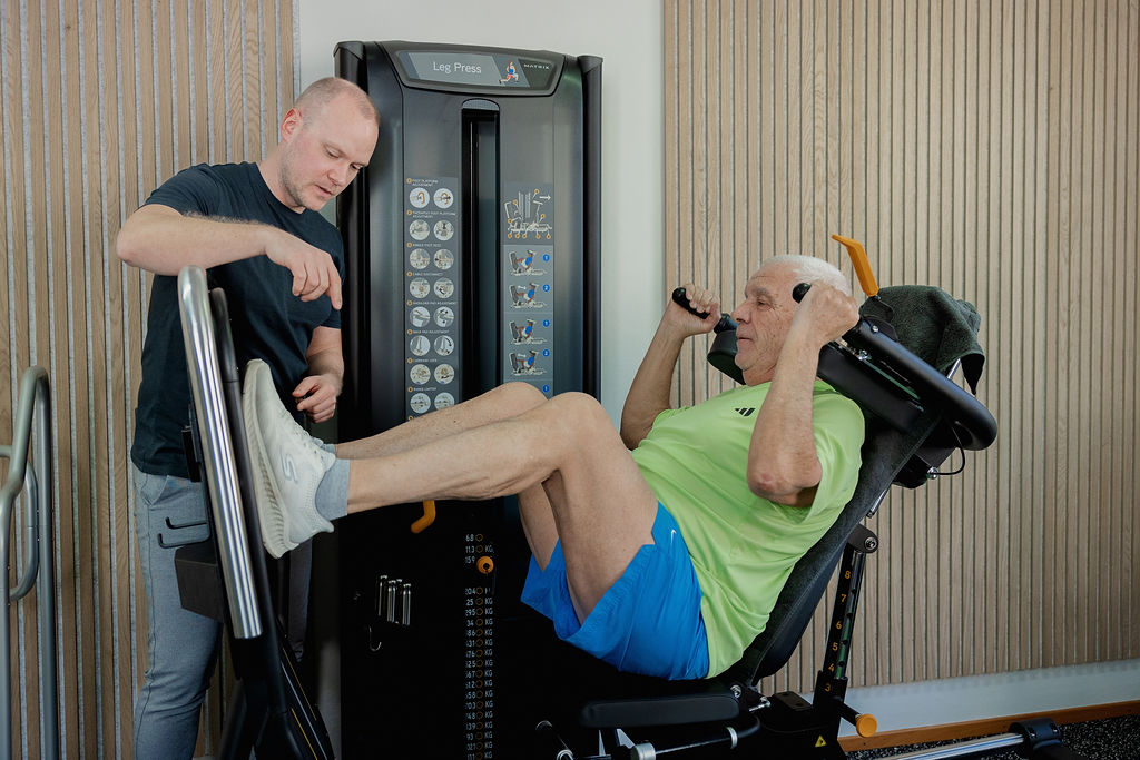 Medizinische Trainingstherapie (MTT) bei PhysioDuo am Central in Zürich